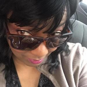 Meet your Posher, Felicia